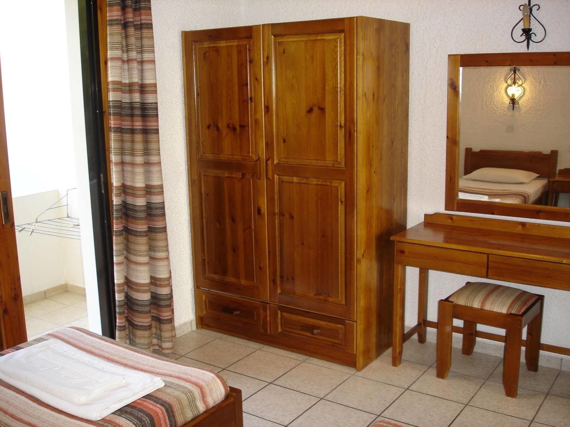 Maria Suites Platanés Exteriér fotografie
