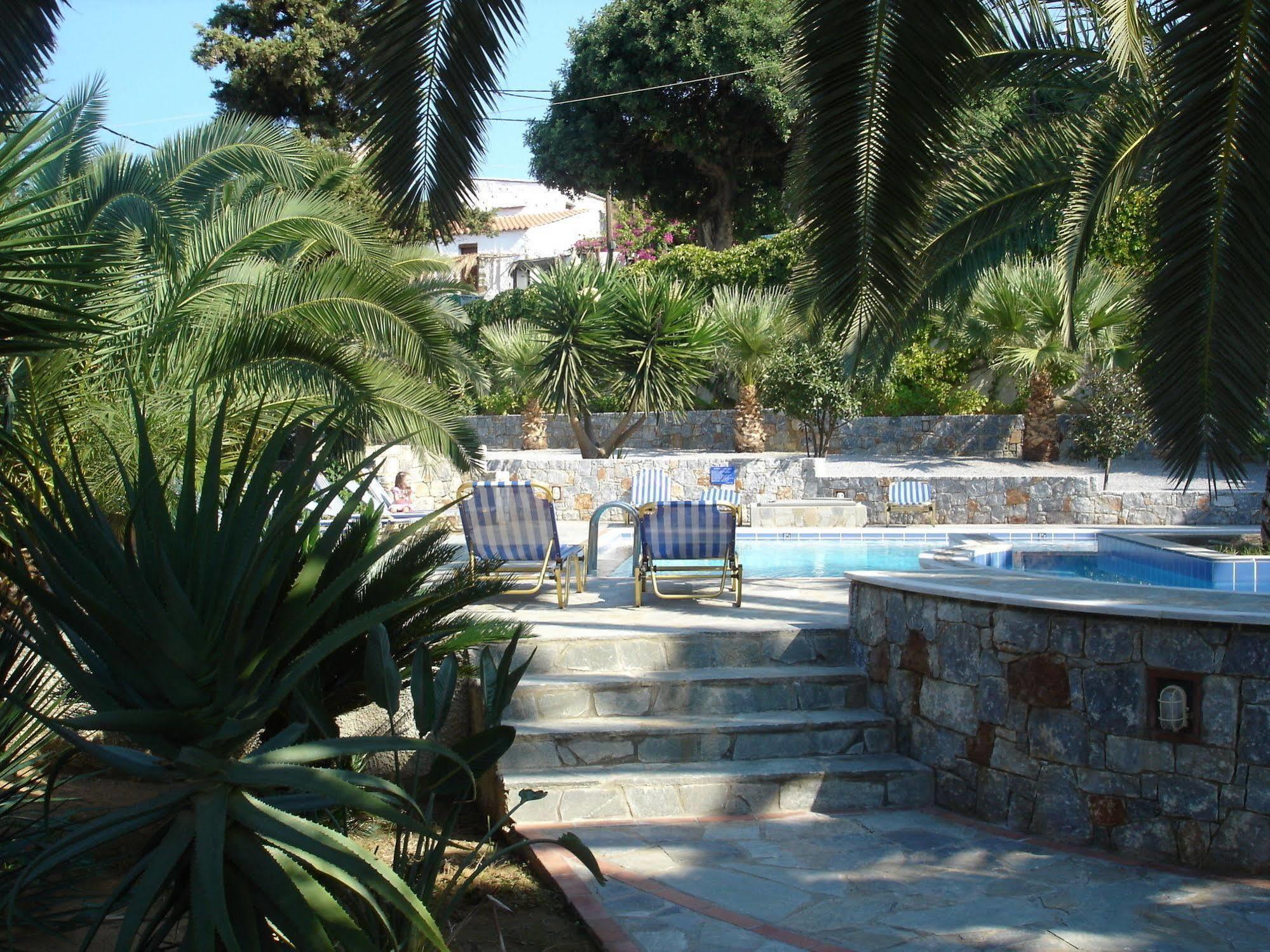 Maria Suites Platanés Exteriér fotografie